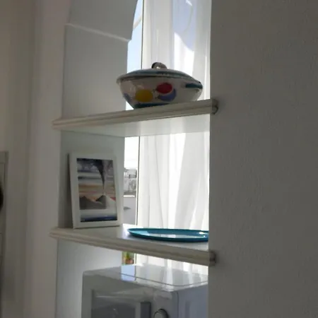 Ella House * ايسكيا